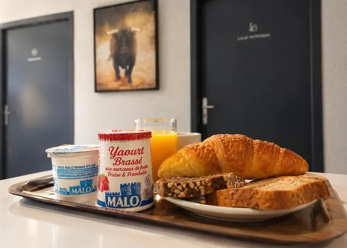 B&B Hotel Nimes Centre Arenes