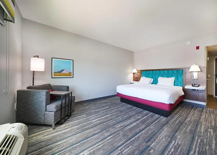 Hampton Inn & Suites Salinas