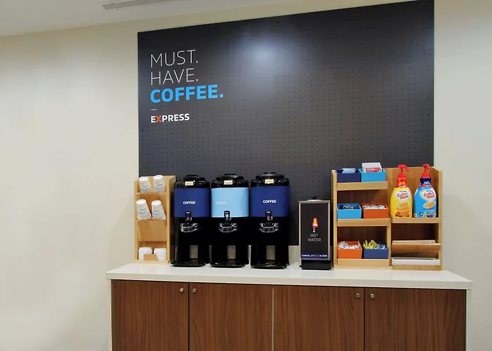 Holiday Inn Express Hotel & Suites Albuquerque Airport By Ihg