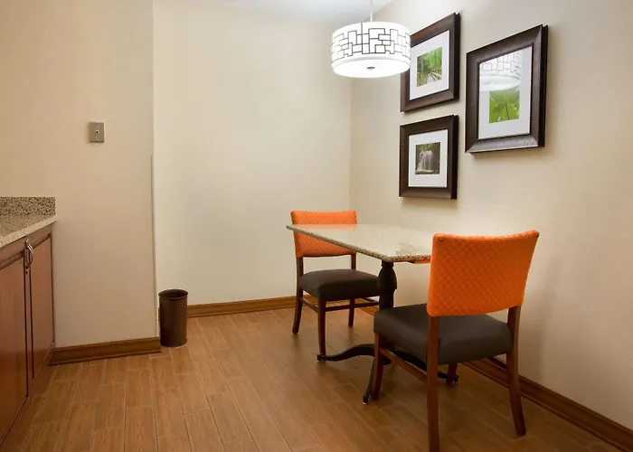 Drury Inn & Suites Columbus Grove City
