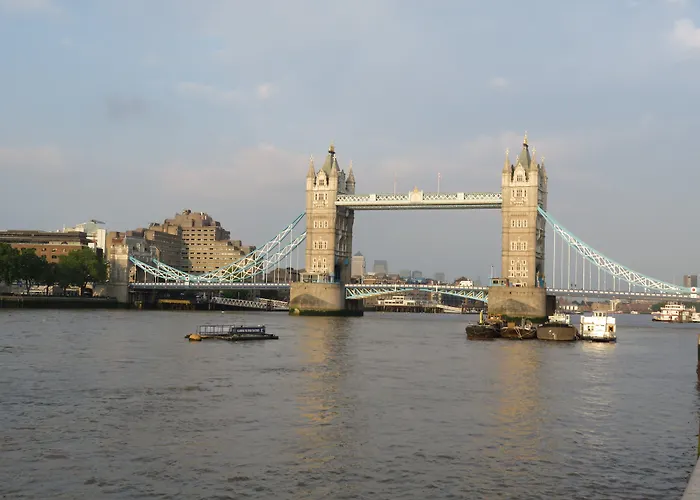 Holiday Inn Express London Stratford By Ihg