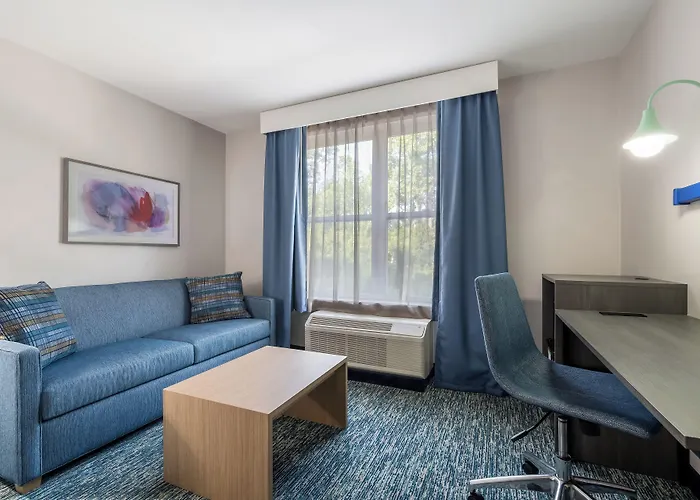 Country Inn & Suites By Radisson, Birch Run-Frankenmuth, Mi