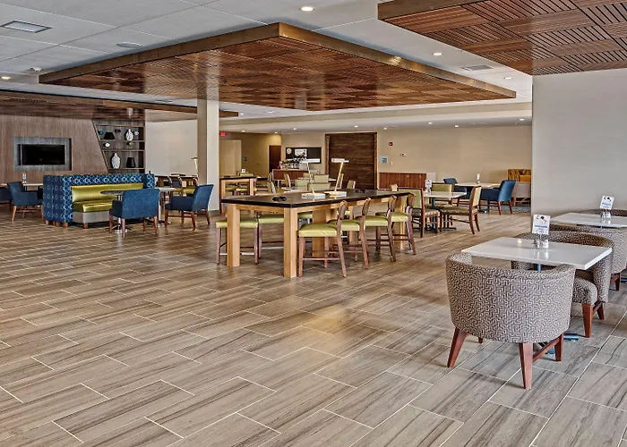 Holiday Inn Express Louisville Airport Expo Center By Ihg
