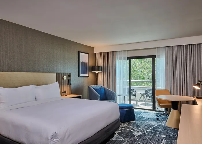 Doubletree By Hilton Newark-Fremont