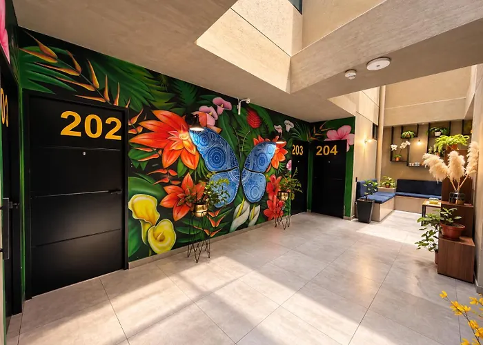 Loft 32 Medellin Living