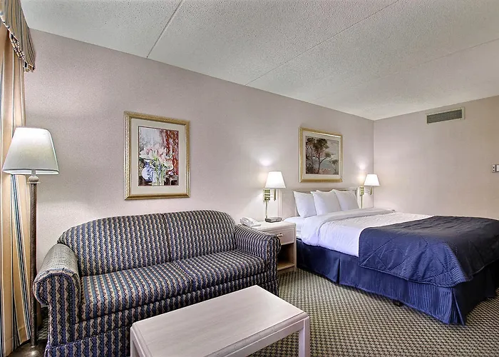 Hotel Muscatine