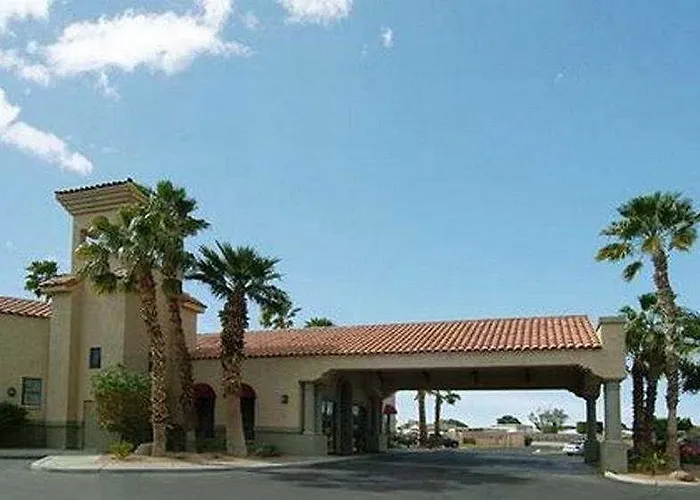 Clarion Suites Yuma