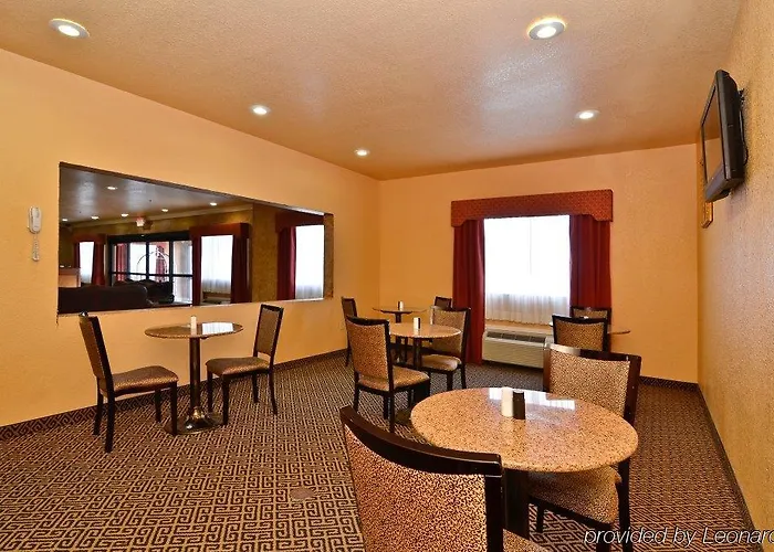 Best Western Broken Bow Hotel & Suites