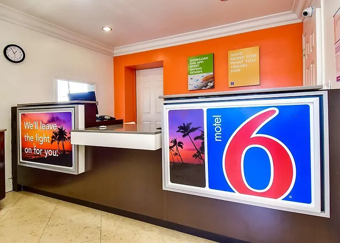 Motel 6 Garden Grove
