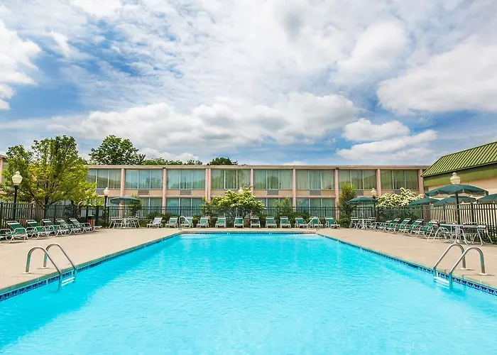 Days Inn Conference Center - Bridgewater
