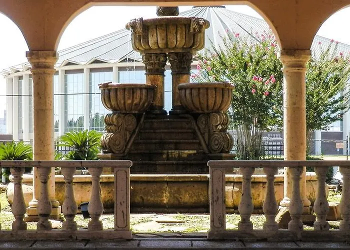 Regency Hotel & Conference Center