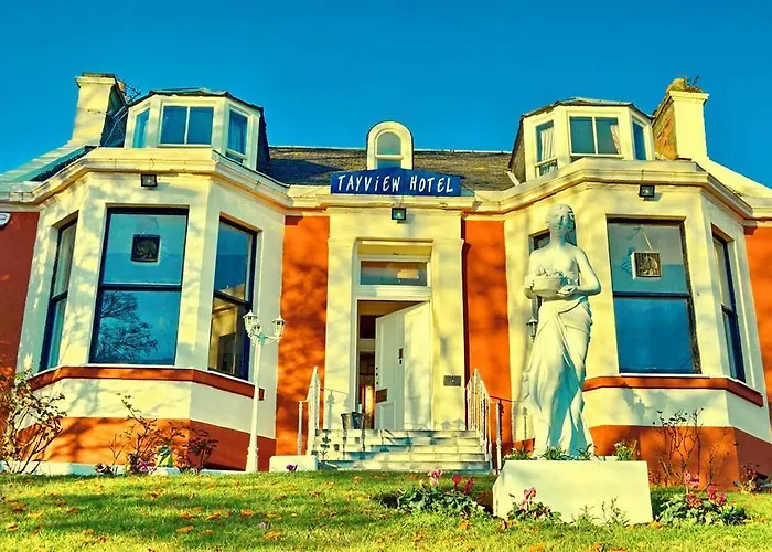Tayview Hotel