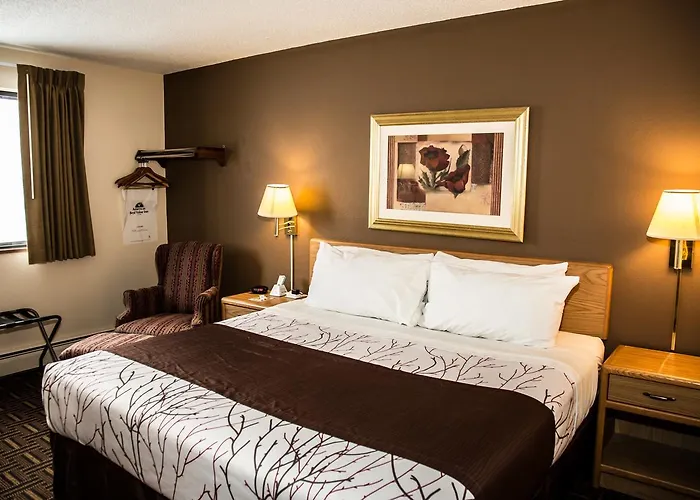Americas Best Value Inn & Suites Detroit Lakes