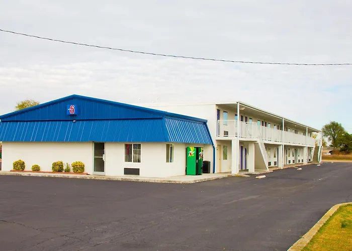 Motel 6-Sikeston, Mo