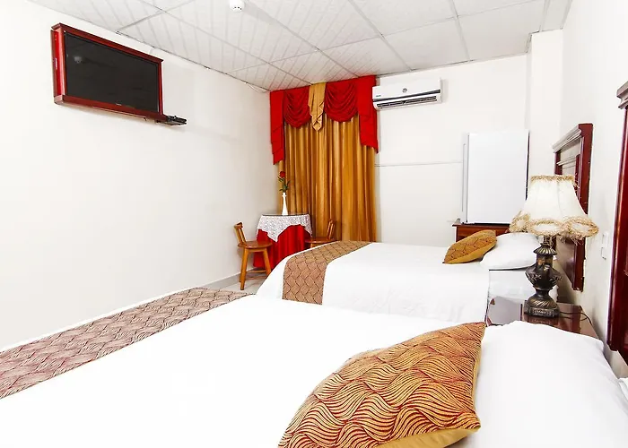 Hotel Flor De Liz