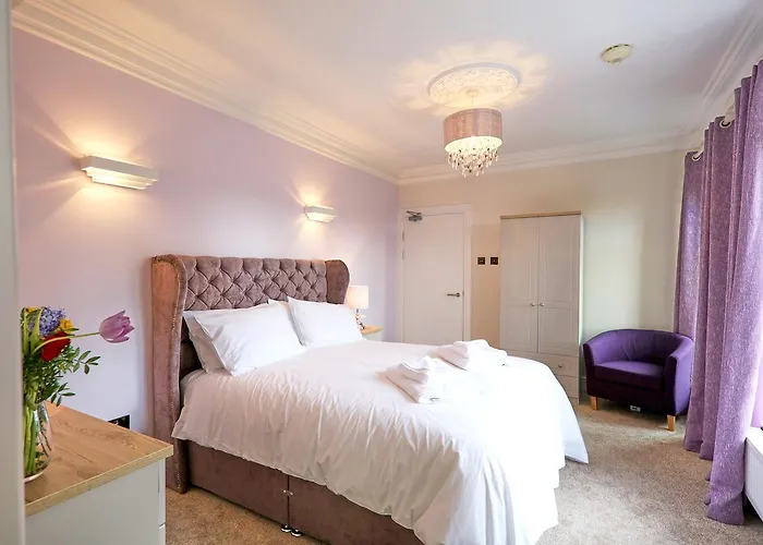 Llwyn Country House
