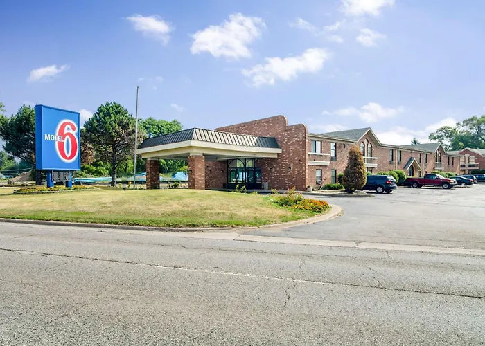 Motel 6-Waukegan, Il