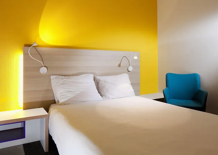 University Hotel