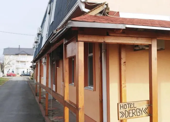 Hotel Derby Orasje
