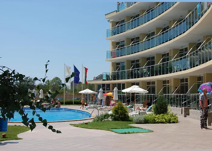 Julia Family Apartments