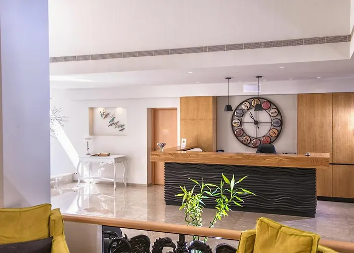 Irini Hotel