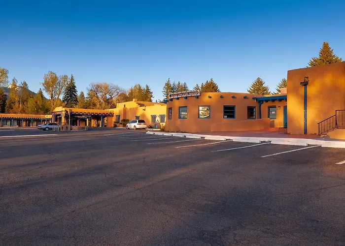 Kachina Lodge Resort And Meeting Center