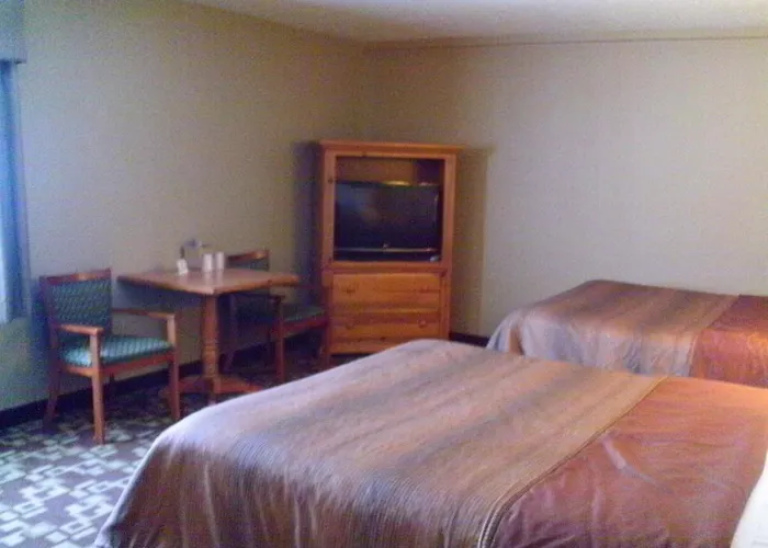Boarders Inn & Suites - Kearney
