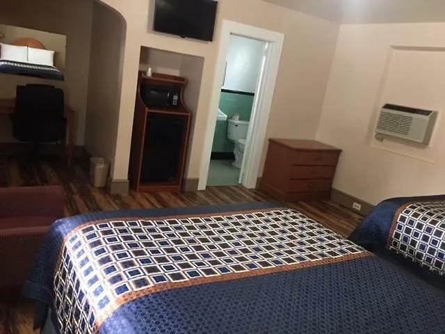 Hilltop Inn