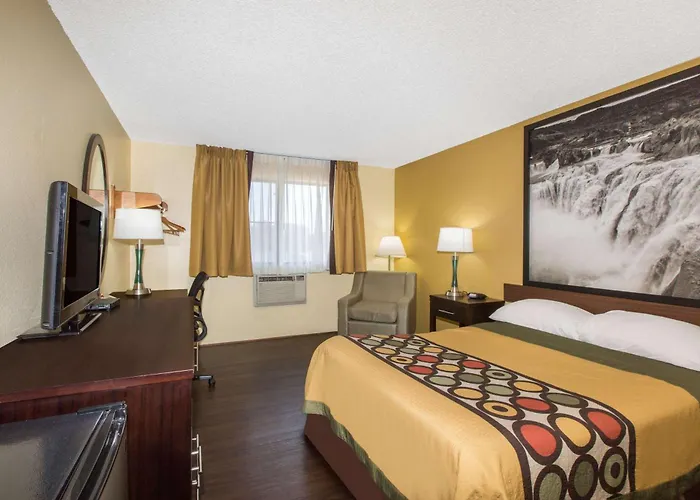 Super 8 By Wyndham Nampa