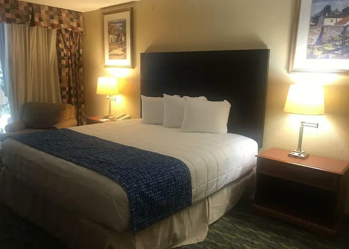 Travelodge By Wyndham Texarkana Ar
