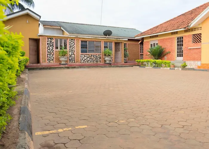 Palm Hotel