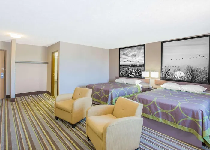 Super 8 By Wyndham Hastings