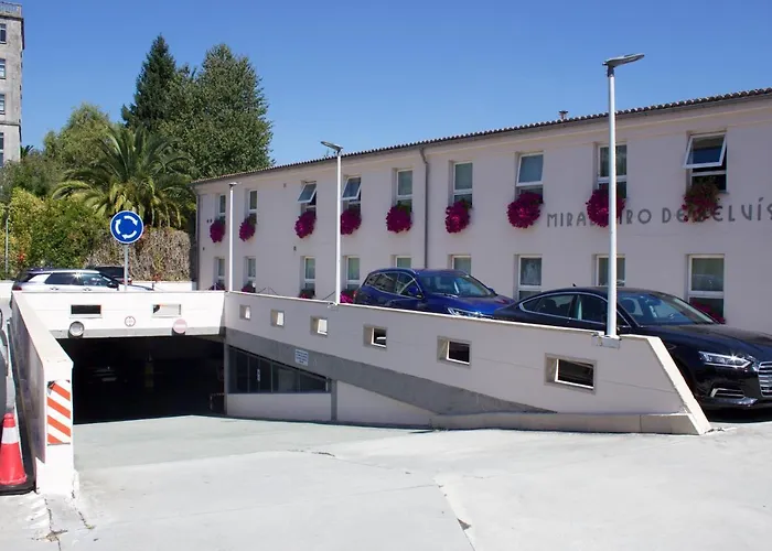 Hotel Parking Miradoiro De Belvis