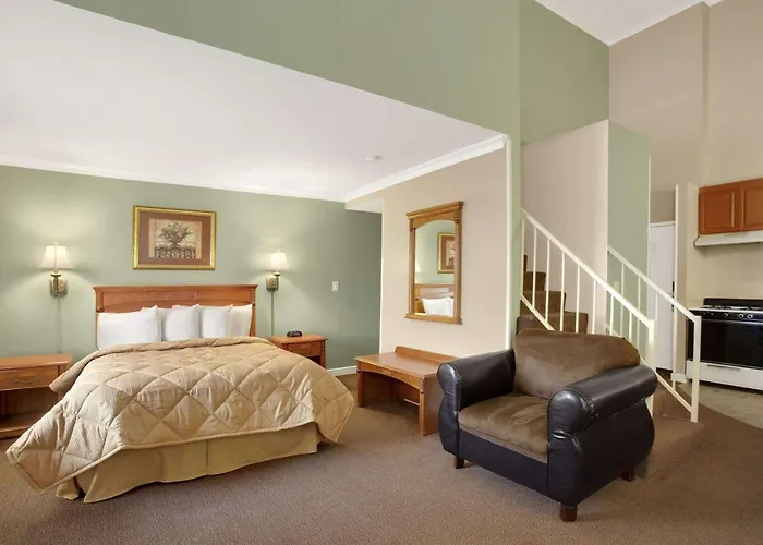 Travelodge Inn & Suites By Wyndham Gardena Ca