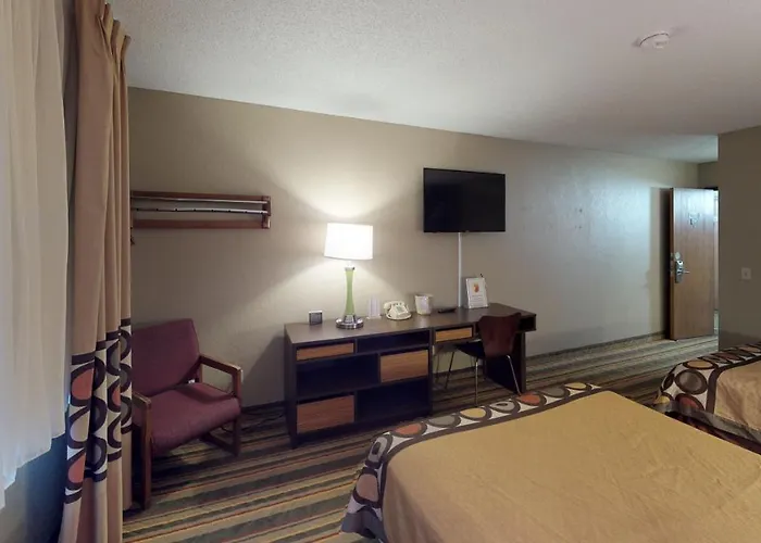Super 8 By Wyndham Glencoe